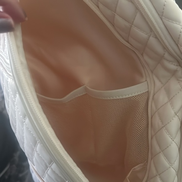 Gently used pickleball bag - Picture 4 of 5